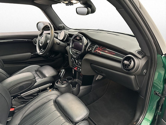 MINI John Cooper Works 28 of 30