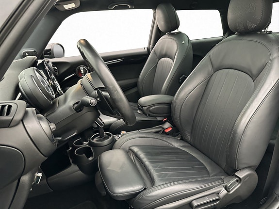 MINI John Cooper Works 12 of 30