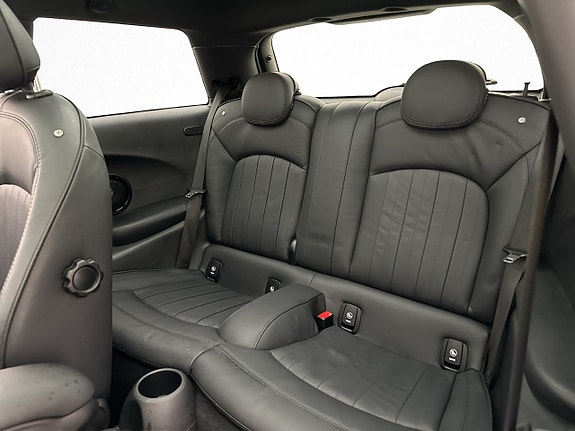 MINI John Cooper Works 29 of 30