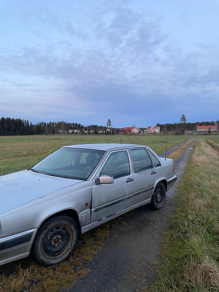 Volvo 850 2 of 8