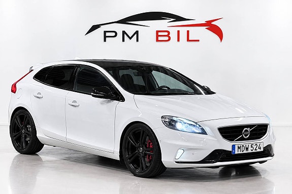 Volvo V40 3 of 30