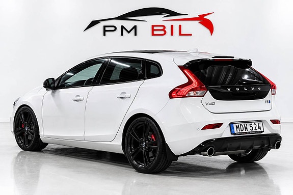 Volvo V40 7 of 30