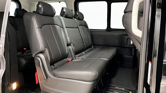 Hyundai Staria 5 of 13
