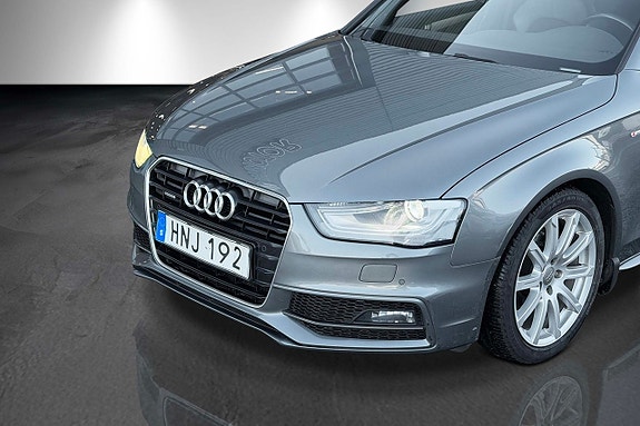 Audi A4 10 of 21
