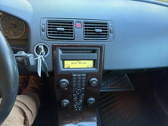 Volvo S40 10 of 21