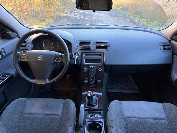Volvo S40 15 of 21