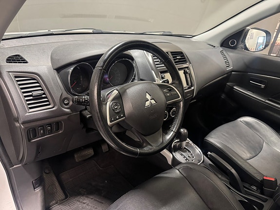 Mitsubishi ASX 9 of 15