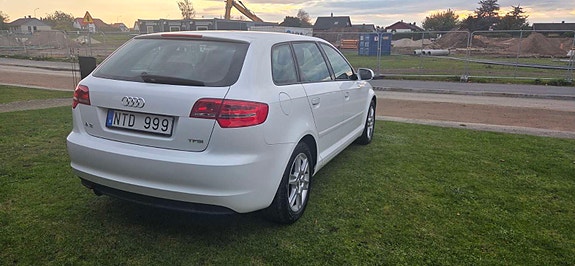 Audi A3 4 of 6