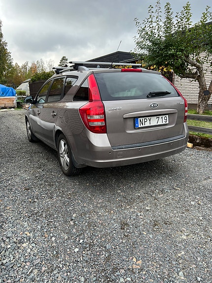 Kia Ceed 5 of 5