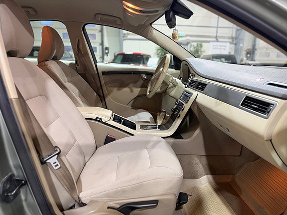 Volvo S80 12 of 22