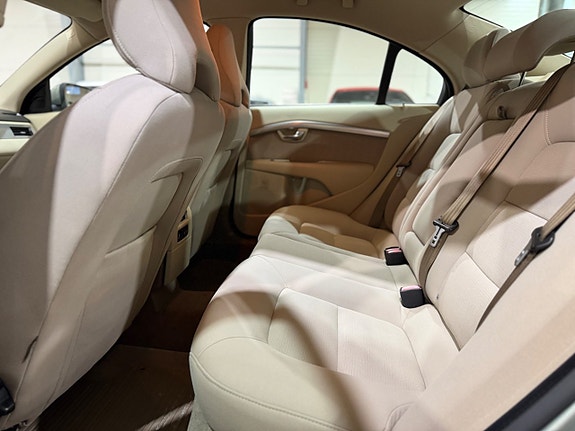 Volvo S80 15 of 22