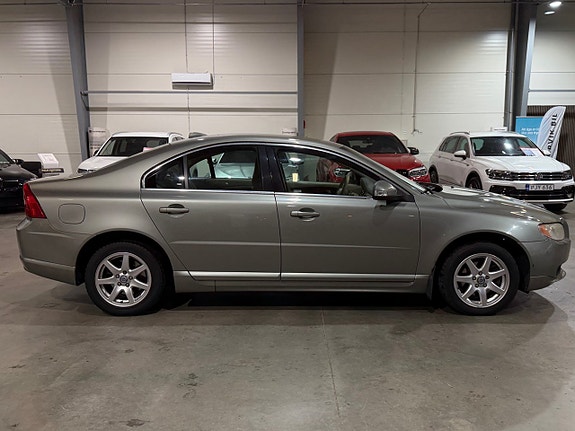 Volvo S80 8 of 22