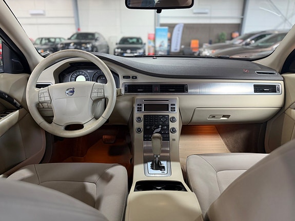 Volvo S80 6 of 22