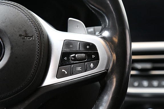 BMW 320d 15 of 20