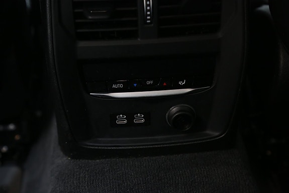 BMW 320d 16 of 20