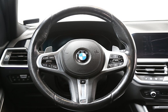 BMW 320d 13 of 20