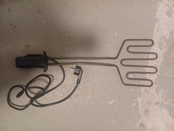 Product image 1 of 2