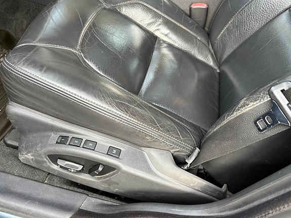 Volvo V70 8 of 10