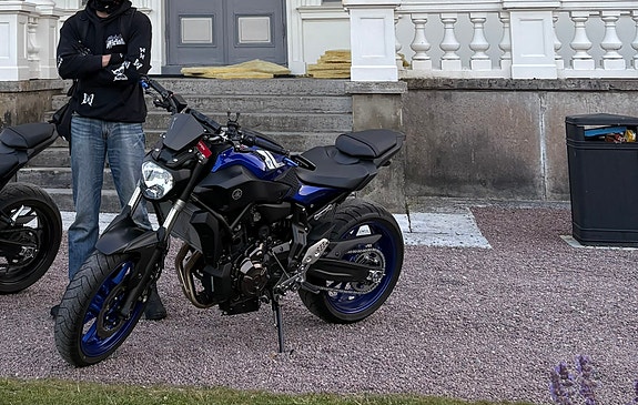 Yamaha MT-07 3 of 6