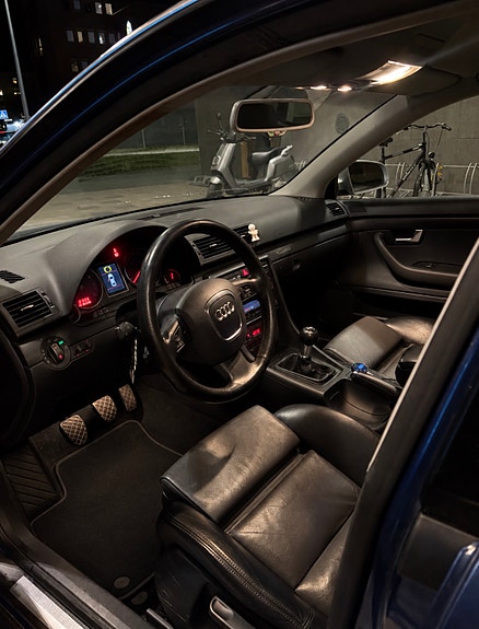 Audi A4 4 of 4