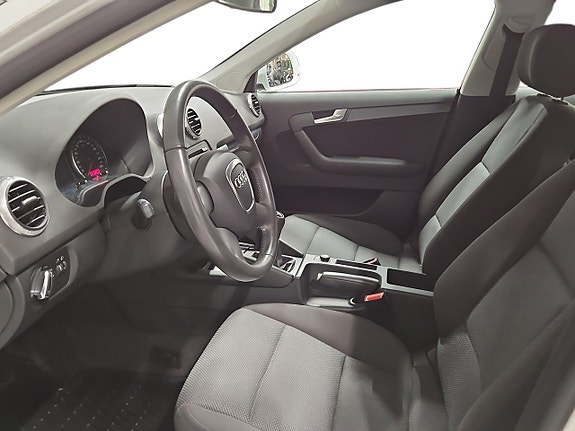 Audi A3 6 of 8