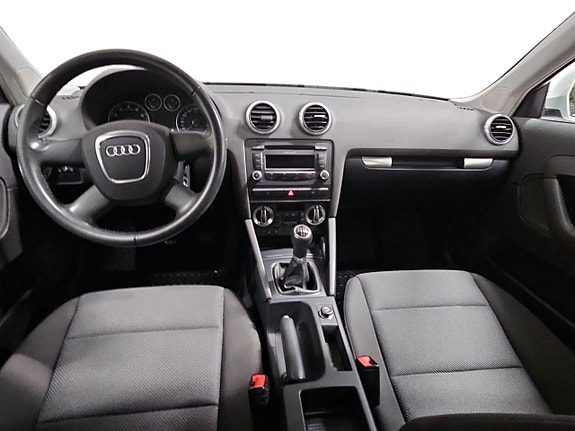 Audi A3 5 of 8