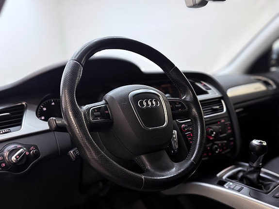 Audi A4 16 of 25