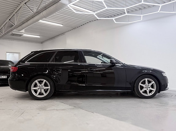 Audi A4 5 of 25