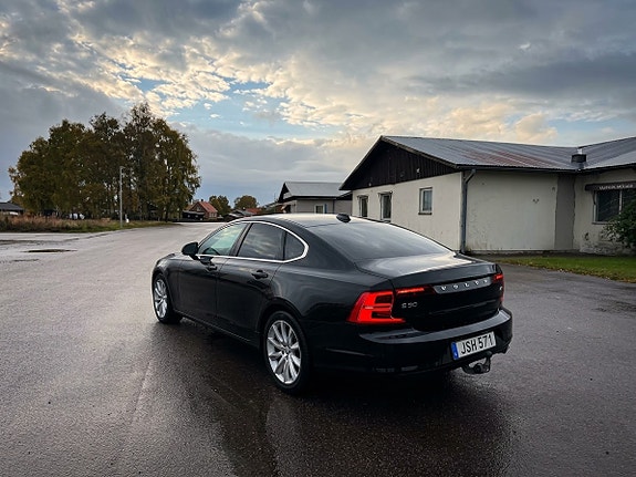 Volvo S90 3 of 13