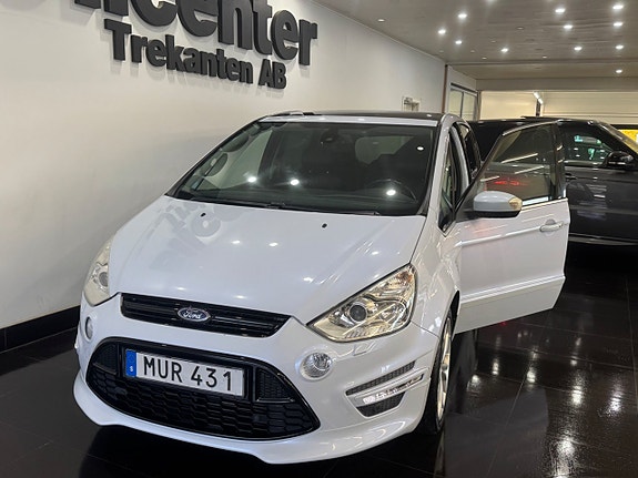 Ford S-MAX 10 of 17
