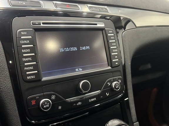 Ford S-MAX 13 of 17
