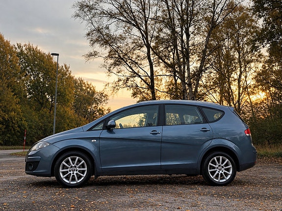 Seat Altea XL 2 of 15