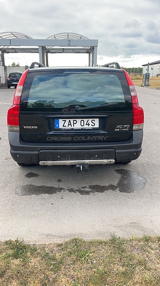 Volvo XC70 7 of 17