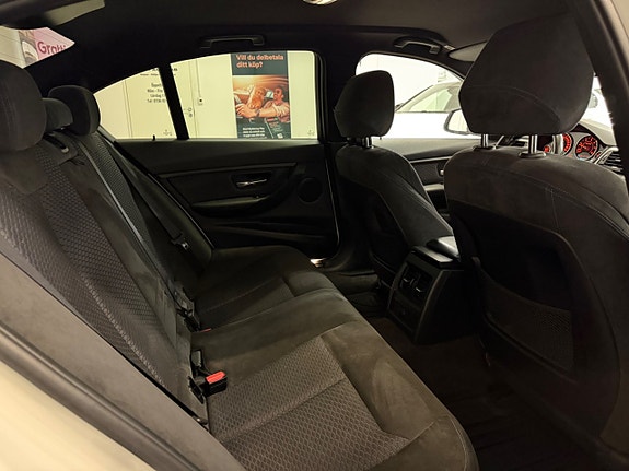 BMW 320d 17 of 30