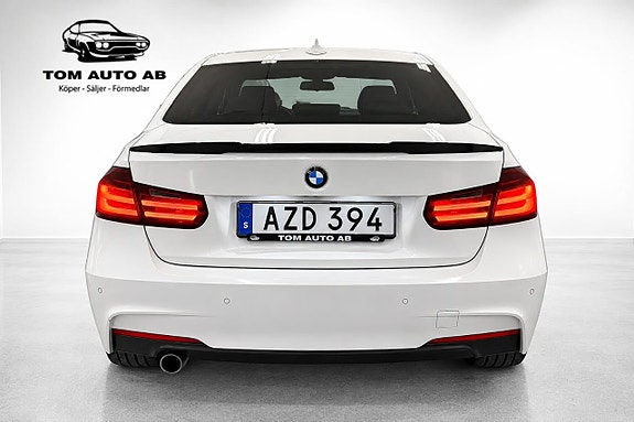 BMW 320d 7 of 30