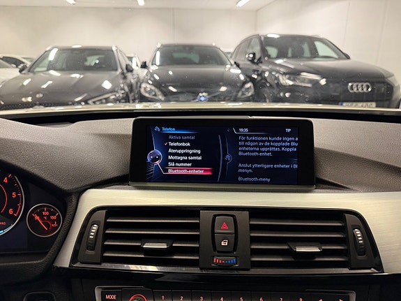 BMW 320d 26 of 30