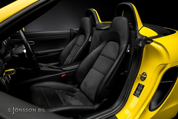 Porsche Boxster 15 of 17