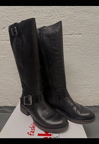 Product image 1 of 6