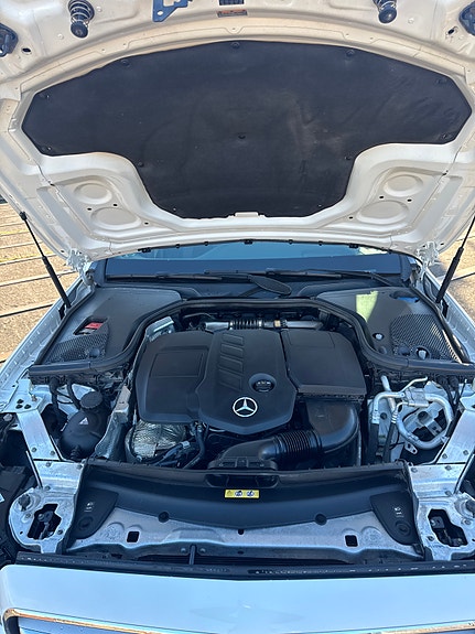 Mercedes-Benz E 220 d 19 of 19