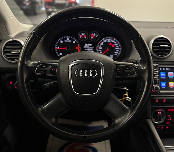 Audi A3 8 of 24