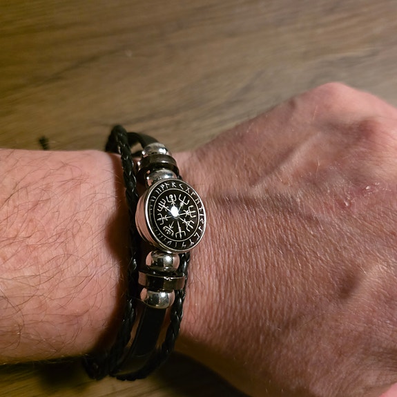 Product image 1 of 2