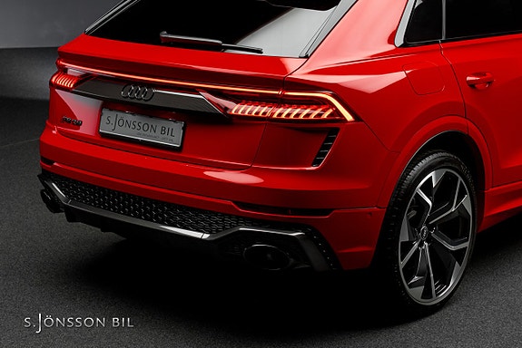 Audi RS Q8 12 of 27