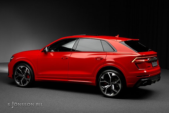 Audi RS Q8 8 of 27