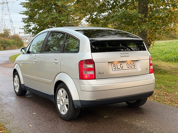 Audi A2 4 of 15