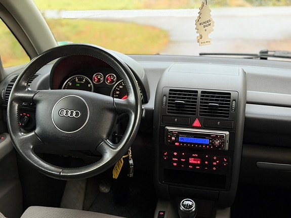 Audi A2 9 of 15