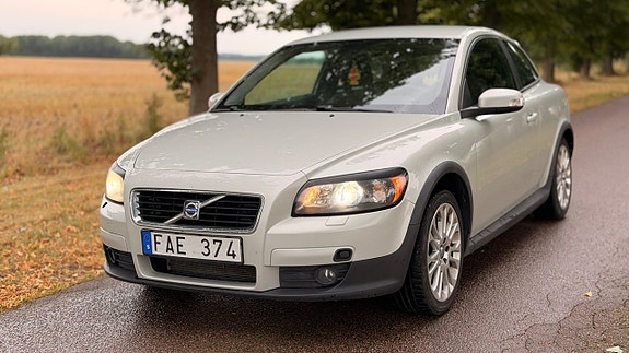 Volvo C30 2 of 13