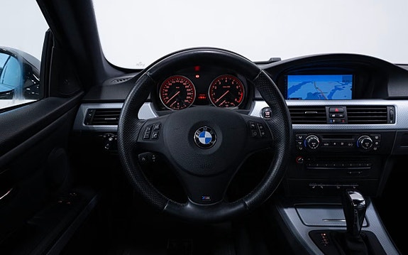 BMW 335i 12 of 17