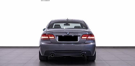 BMW 335i 5 of 17