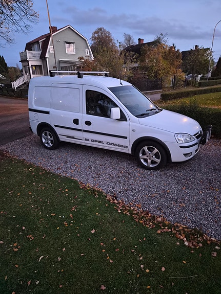 Opel Combo 3 of 7