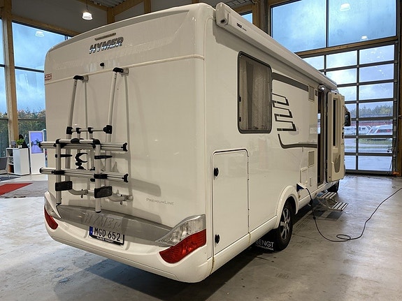 Hymer Premiumline B 708 PL ED-S ALDE/Automat/Queenbed/MaxxFan/Ugn 2 of 27